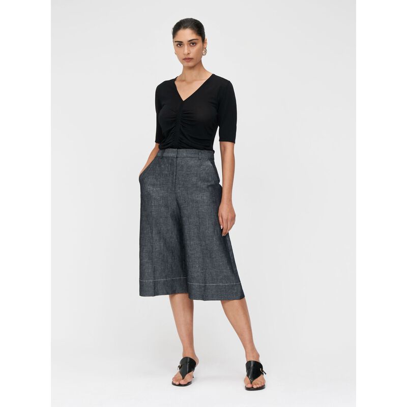 Veronika Maine V-Neck Ruched Knit image number 2